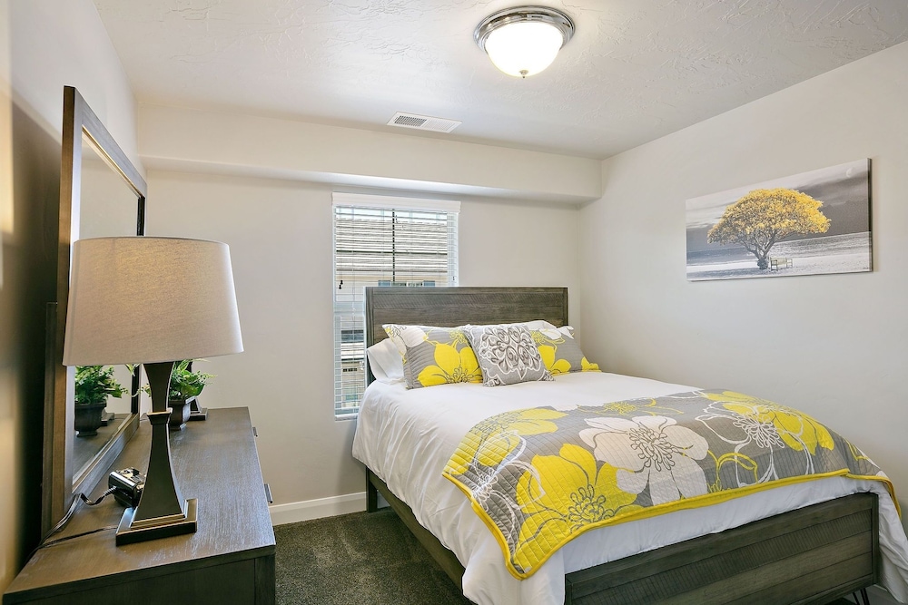 Townhome, 3 Bedrooms