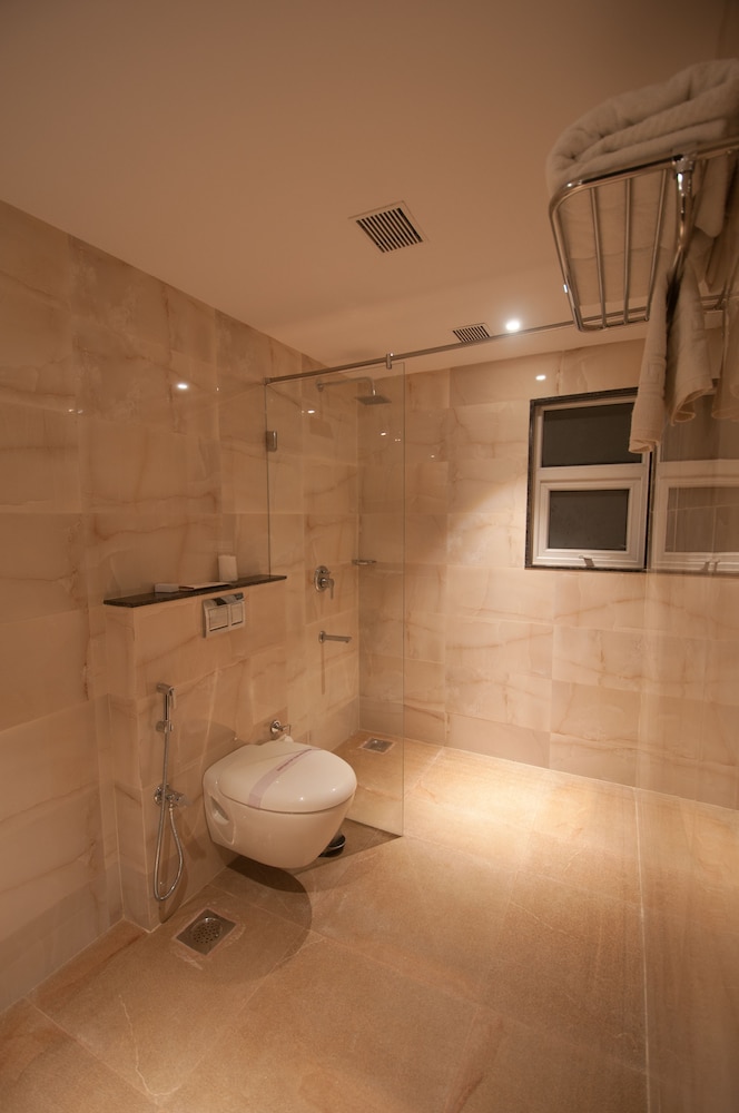 Premium Room - Photo 14
