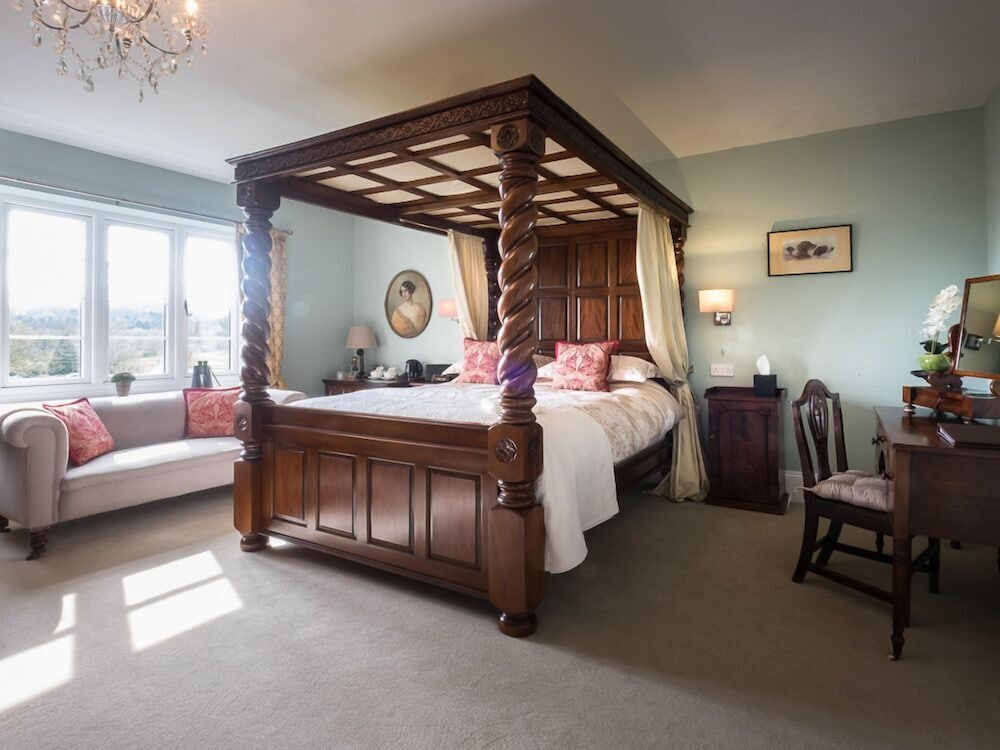 Luxury Double Room (Four Poster Bed) photo 1
