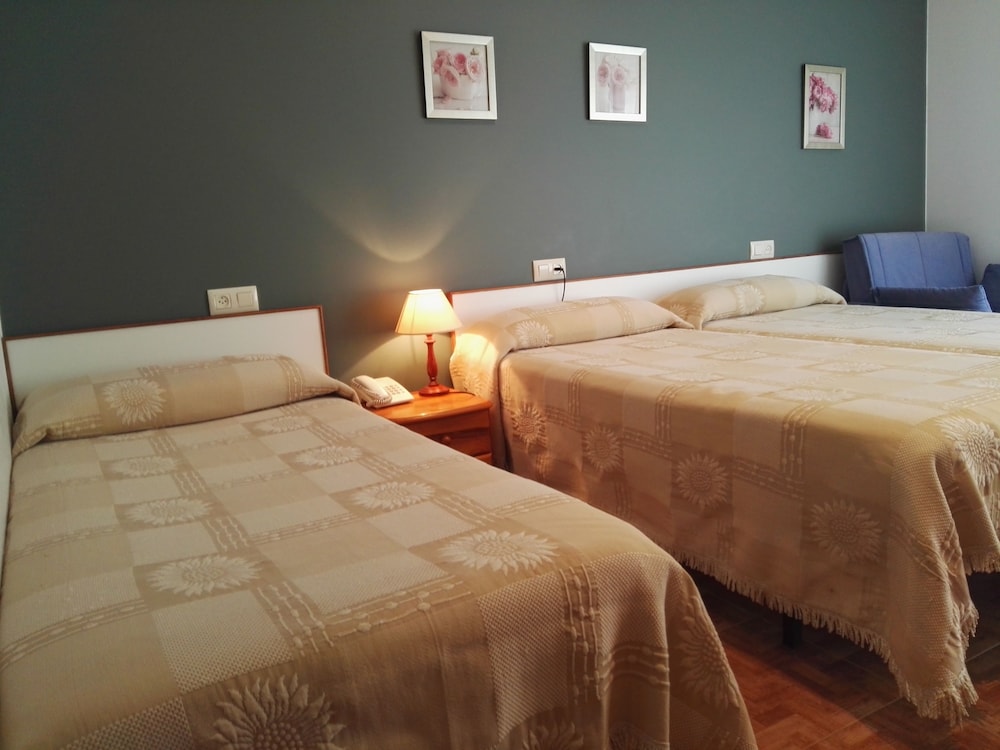 Triple Room - Photo 1