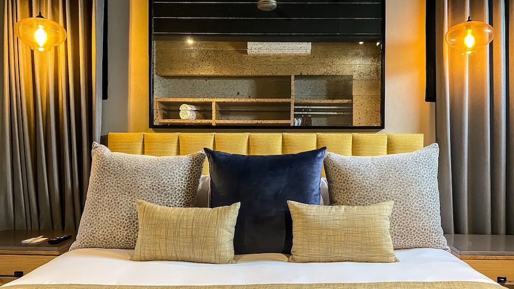 3 Bed 3 Bath Supreme Penthouse