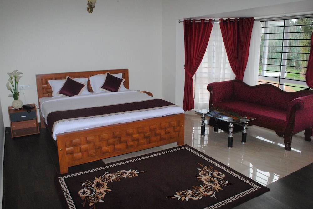 Deluxe Room, 1 Queen Bed, Non Smoking photo 1