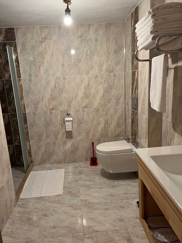 Family Bungalow, 3 Bedrooms, Kitchen, River View photo 2