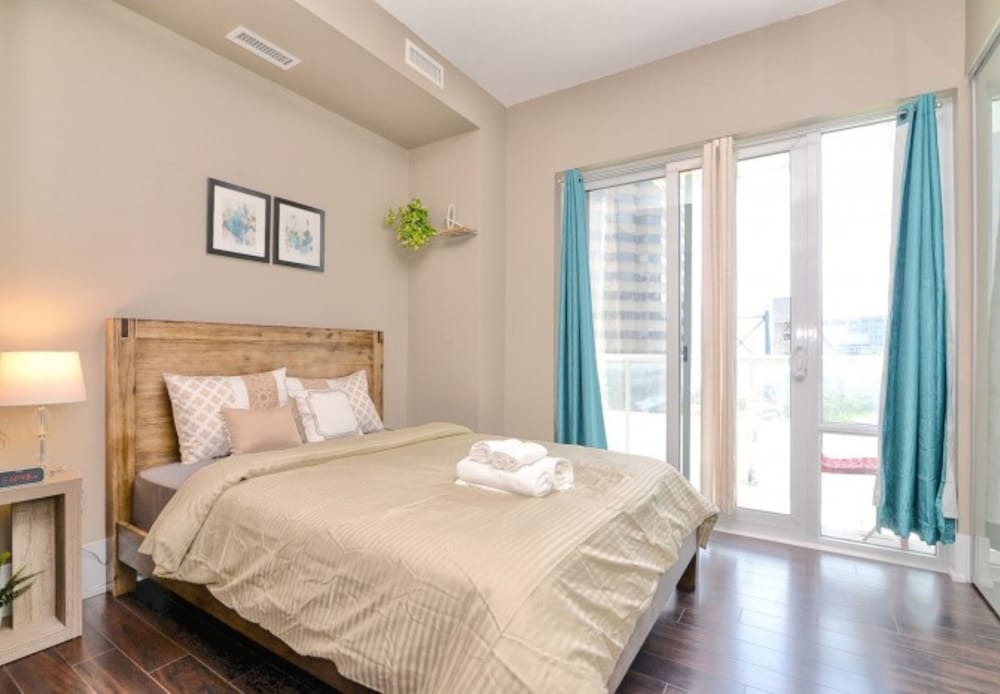 Elite Condo, 2 Bedrooms, Non Smoking, City View