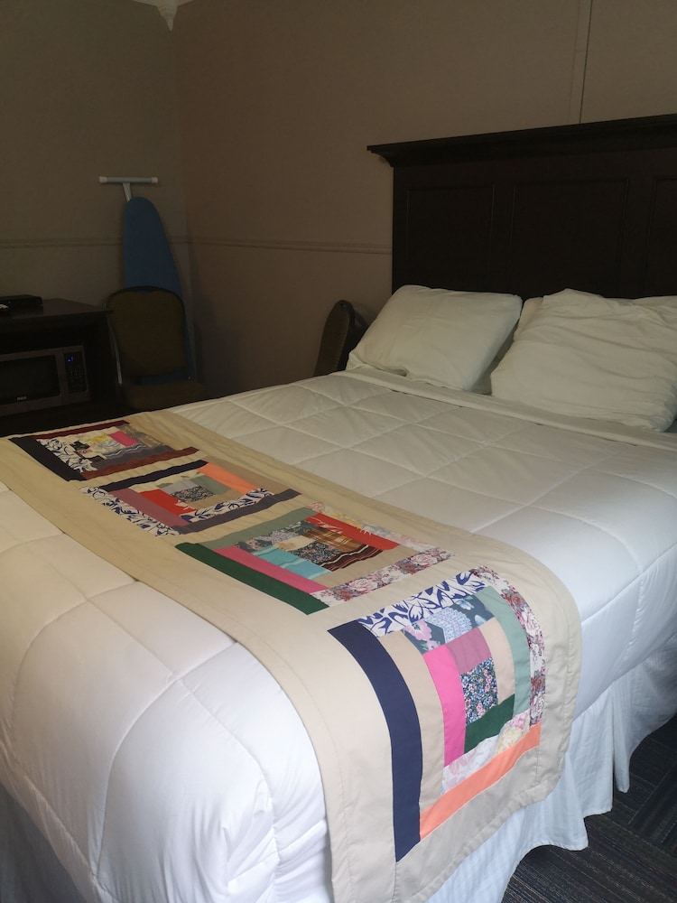 Family Double or Twin Room photo 1
