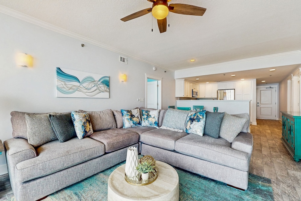 Condo, 3 Bedrooms