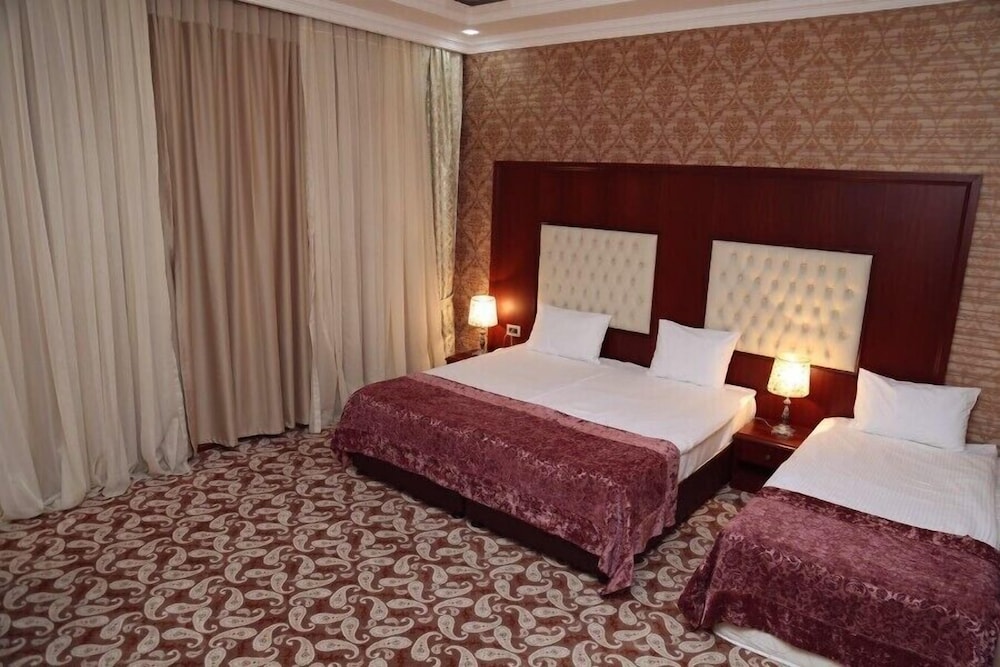 Standard Triple Room photo 2