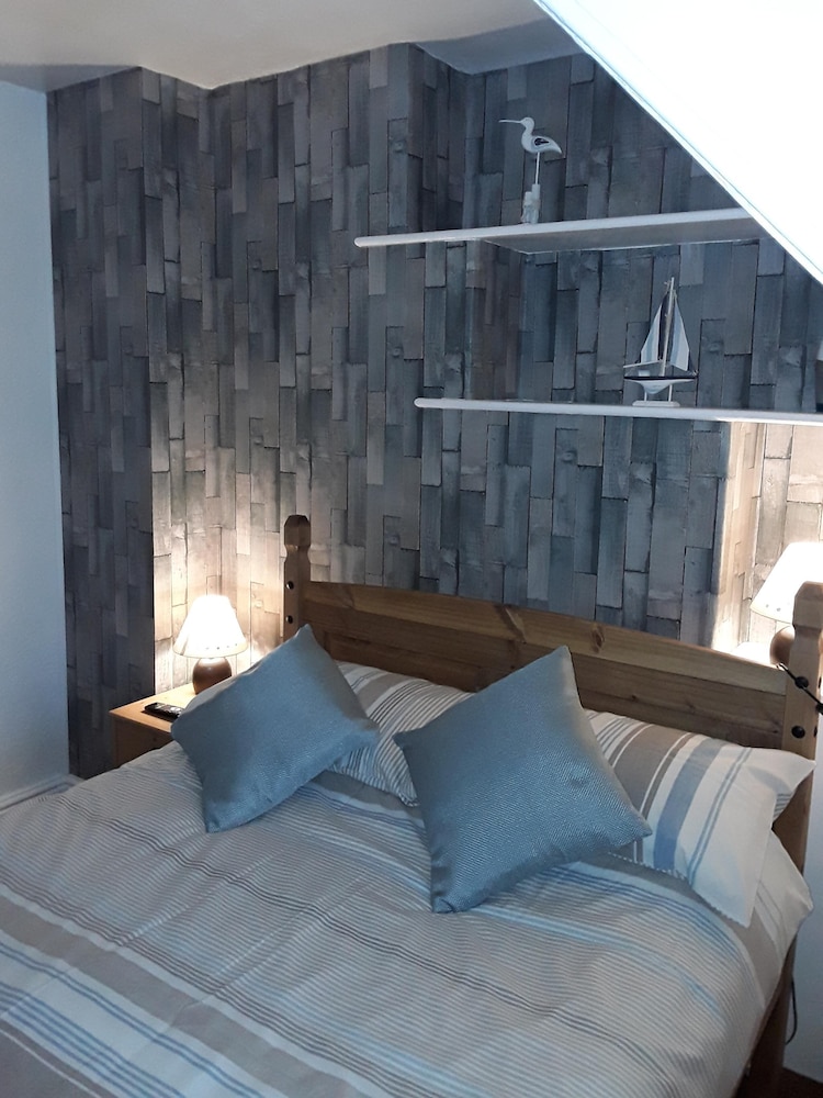 Double Room, Ensuite, Sea View photo 2