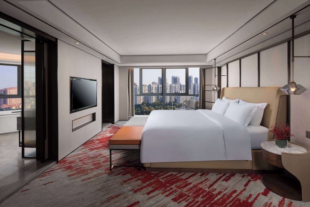 Premier Suite, Multiple Beds, Non Smoking, River View (Loft)
