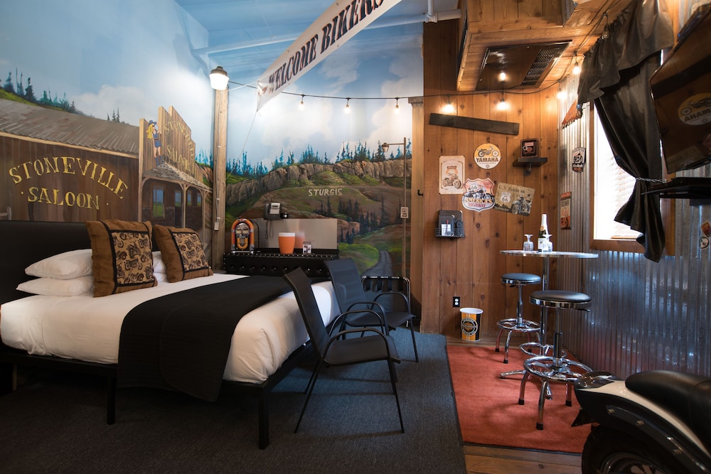 Room (Biker Roadhouse) - Photo 1