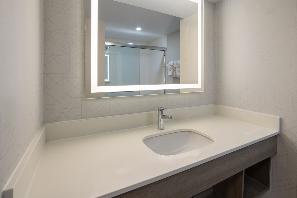 Holiday Inn Express Hotel & Suites Brattleboro by IHG, Zdjęcie 7
