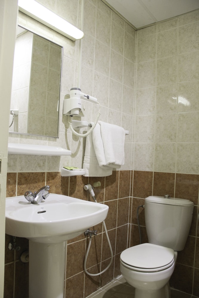 Standard Single Room photo 3