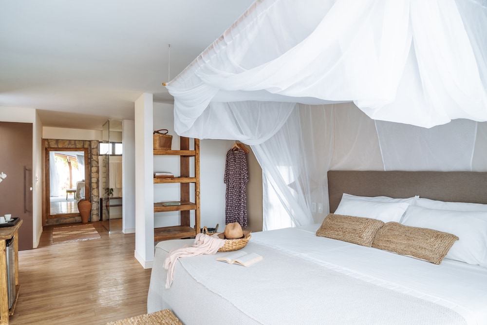 Room - Photo 16