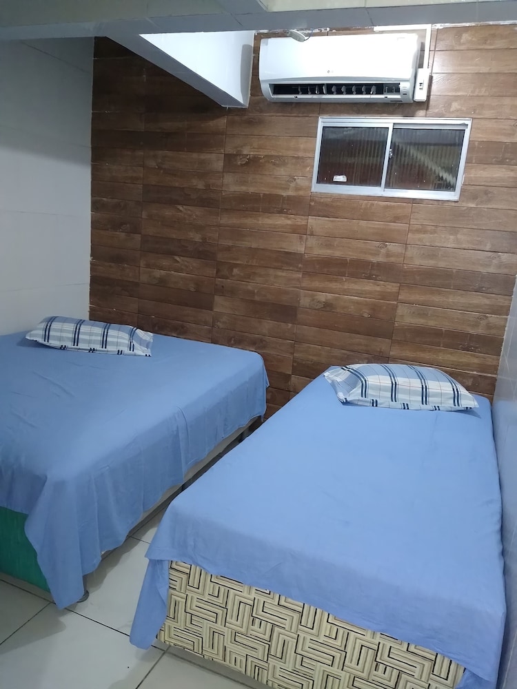 Economy Twin Room, Private Bathroom