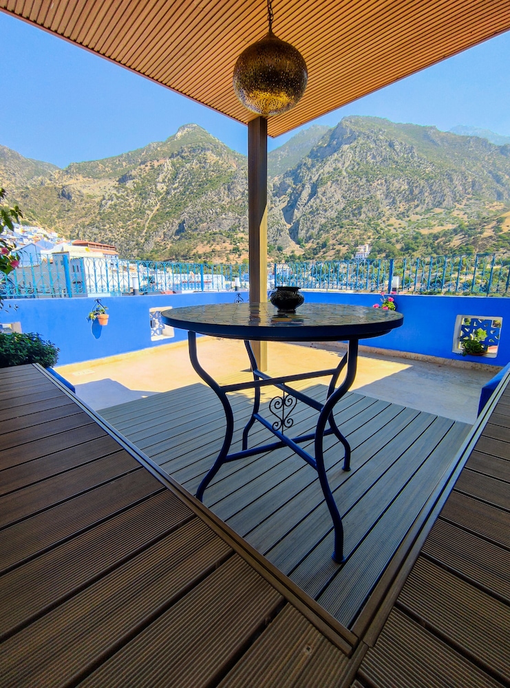 Junior Suite with balcony - Photo 7