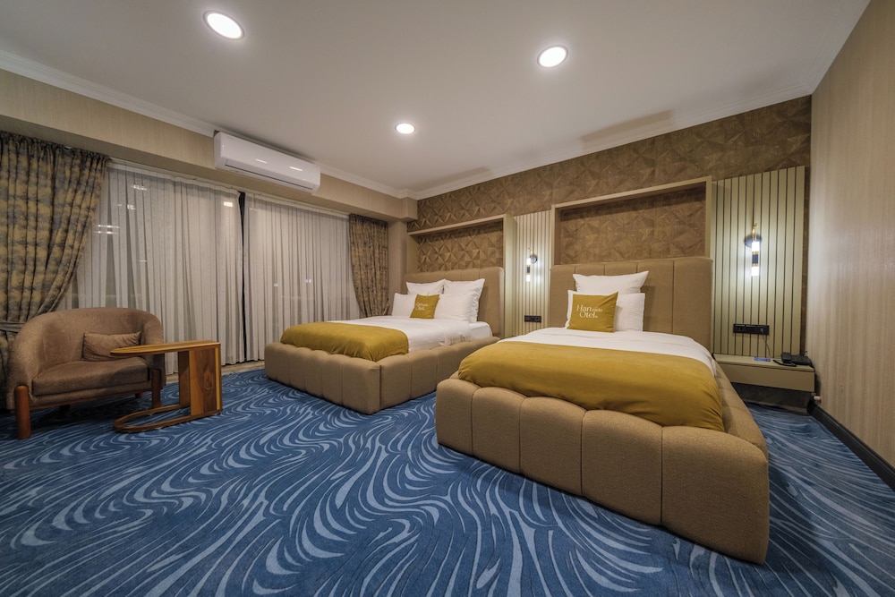 Deluxe Triple Room, Garden View photo 1