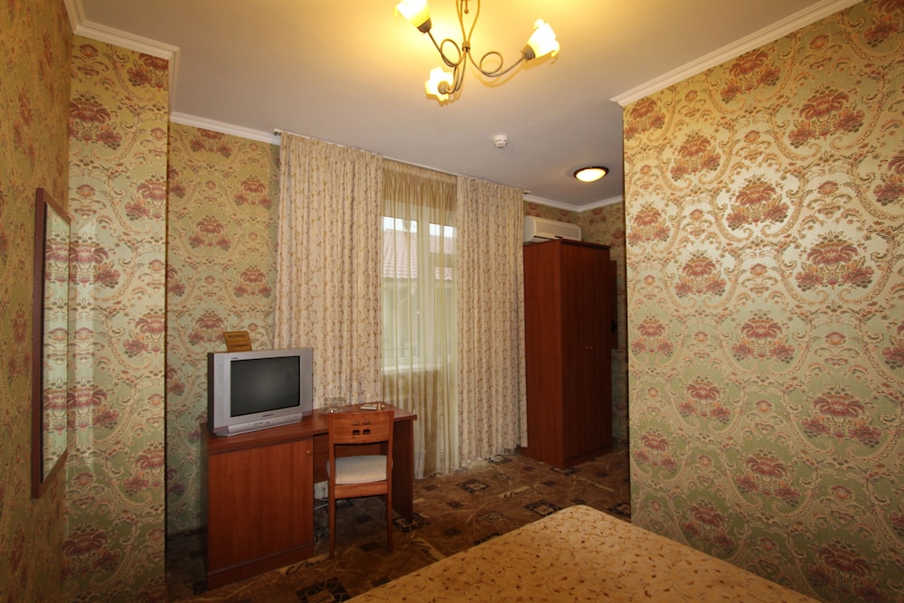 Economy Double Or Twin Room photo 1