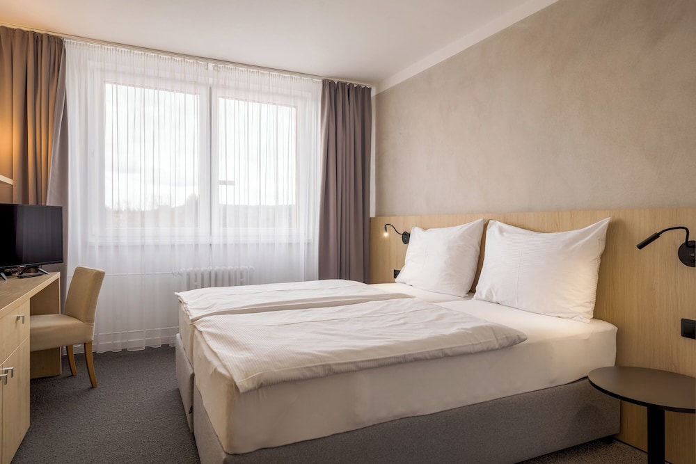 Business Apartment - Photo 1