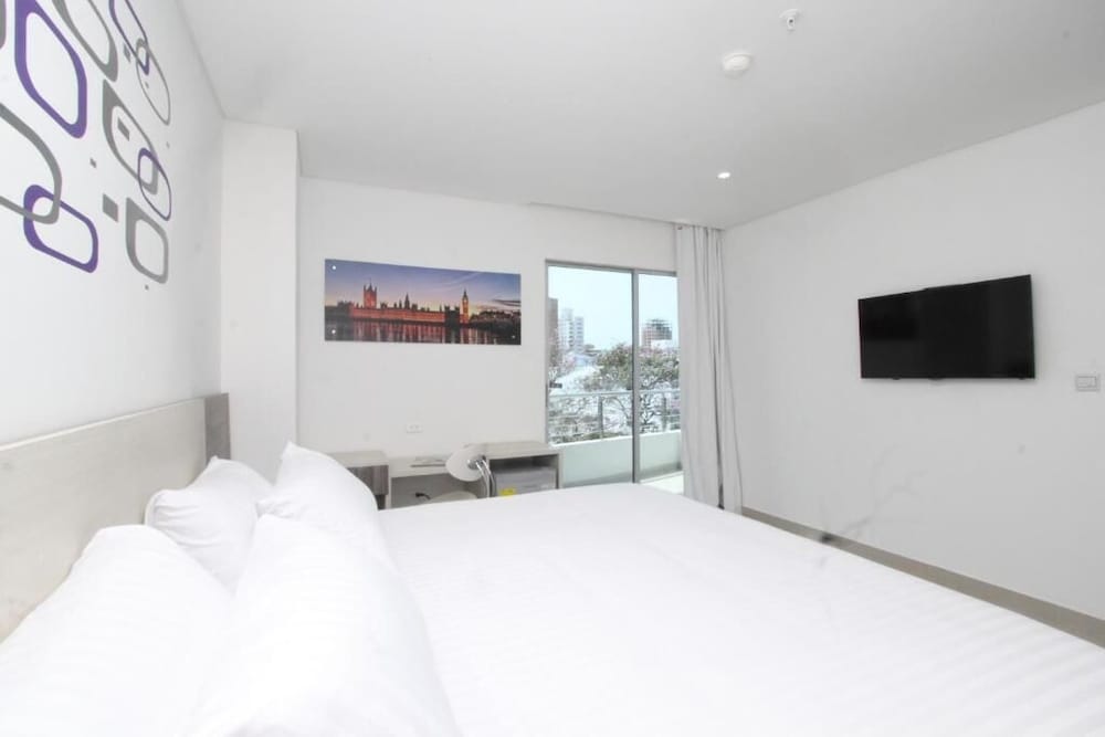 Superior Single Room