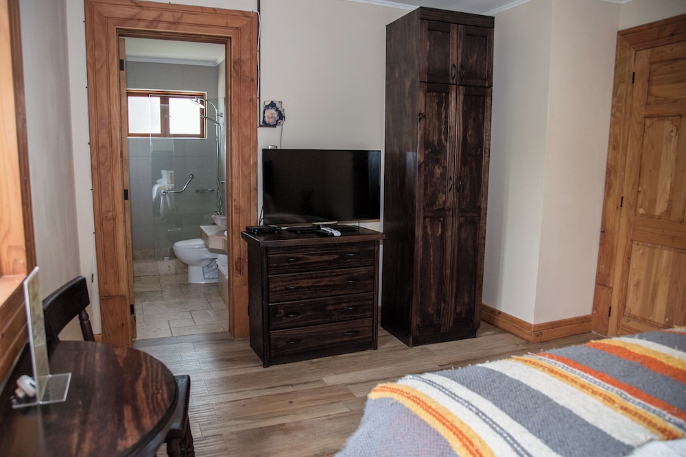 Standard Room photo 3