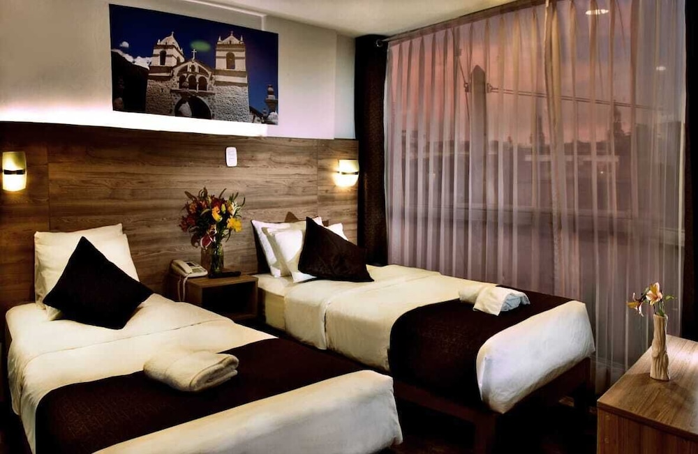 Standard Twin Room