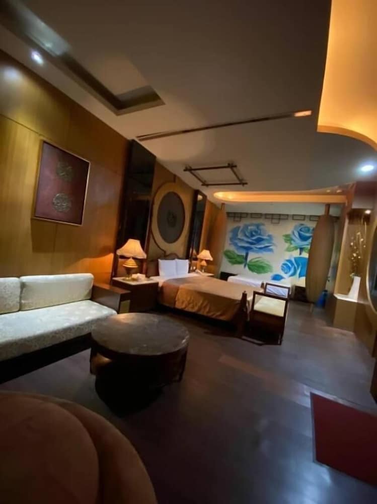 Deluxe Quadruple Room - Photo 1
