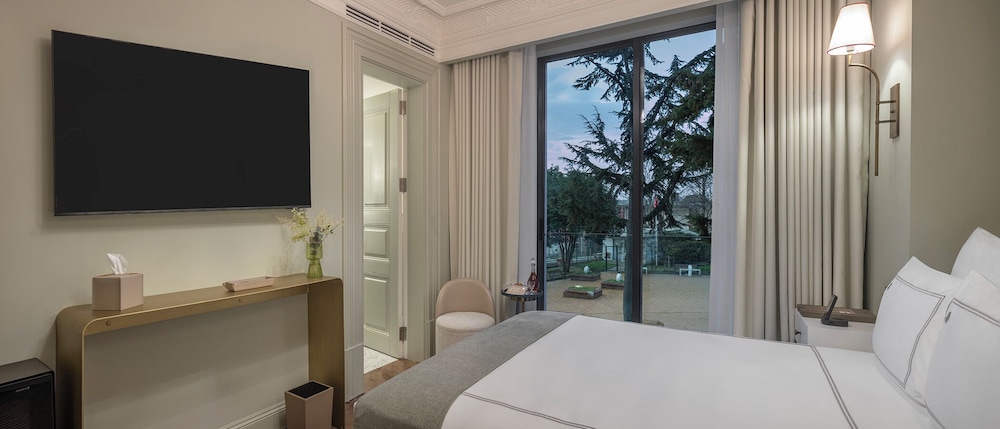 Standard Double Room, 1 Double Bed, Garden View photo 3