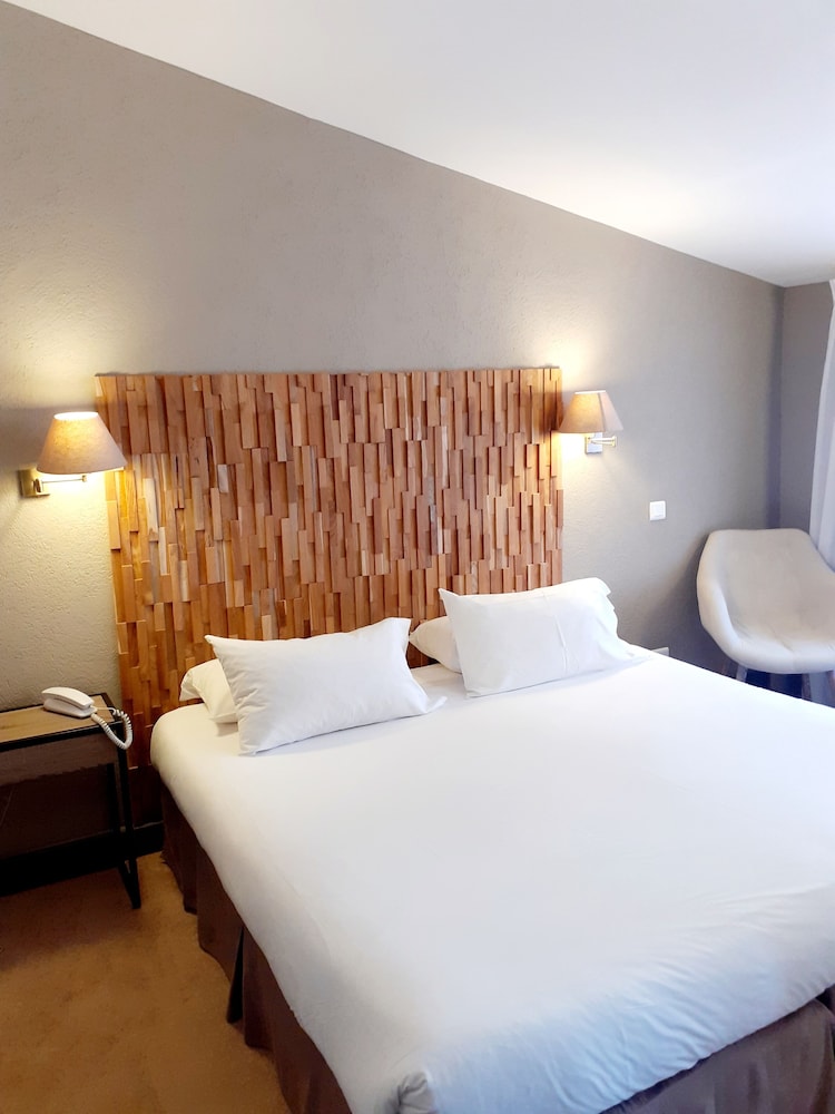 Superior Double Room - Photo 1