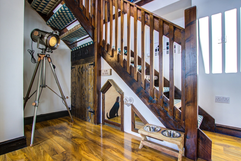 The Old Stables, 写真 36