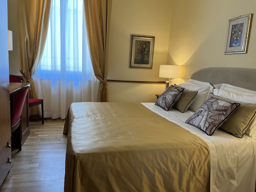 Basic Double Room - Photo 4