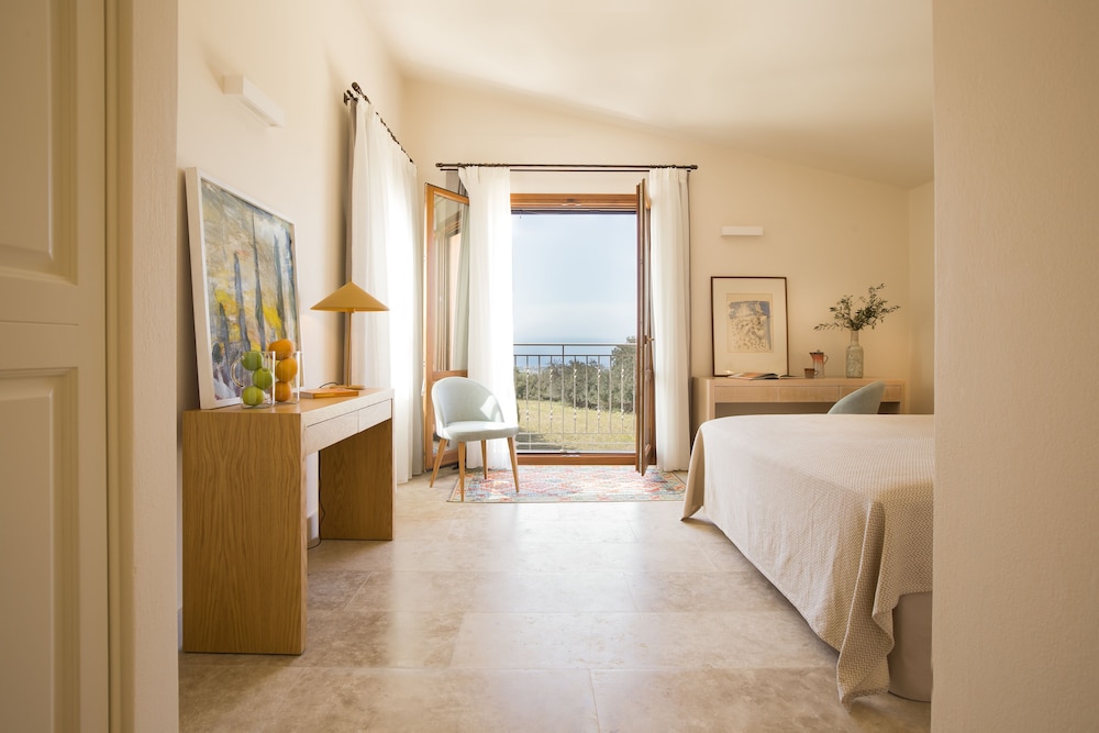 Asterope Villa