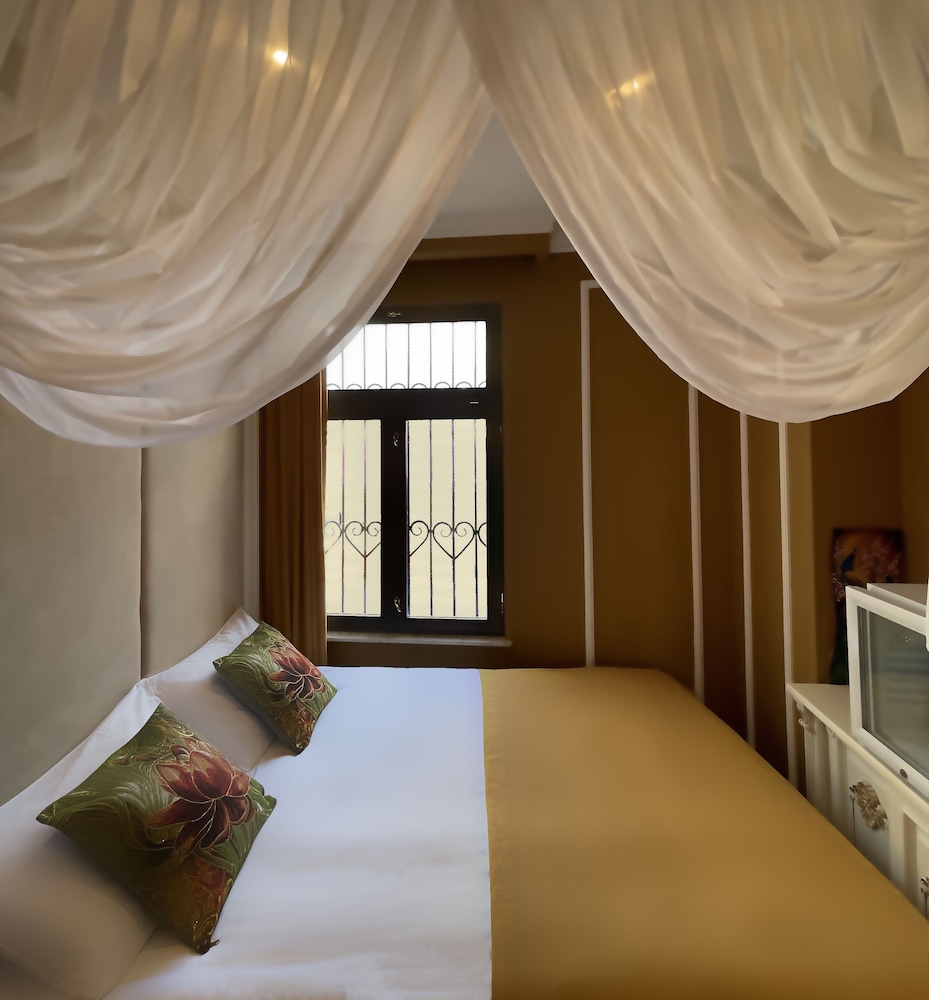 Standard Room photo 3
