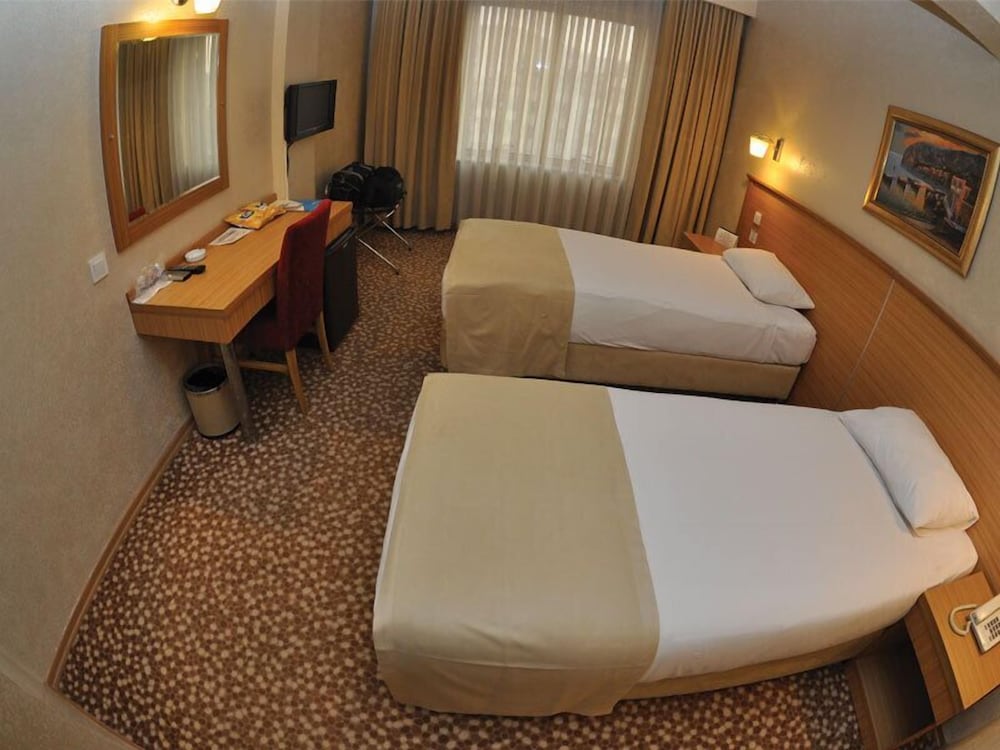 Triple Room photo 2