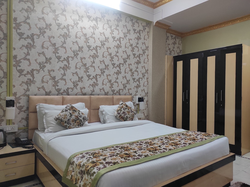 Executive Double Room - Photo 8