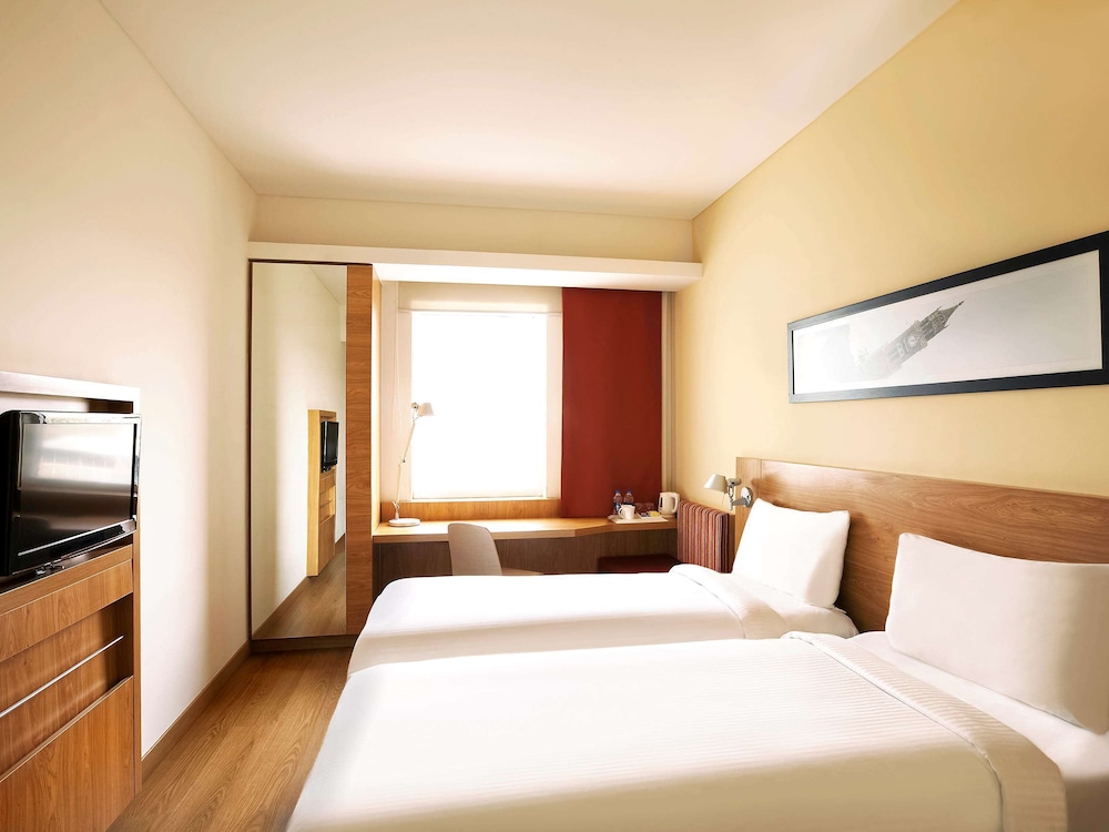 Standard Twin Room, 2 Twin Beds - Photo 5