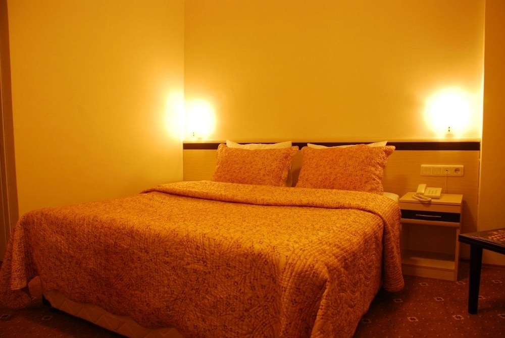 Standard Double Or Twin Room photo 2