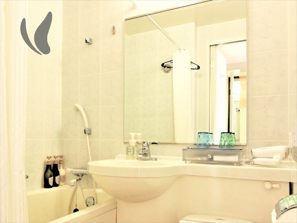 Standard Twin Room, 2 Twin Beds, Non Smoking - Photo 11
