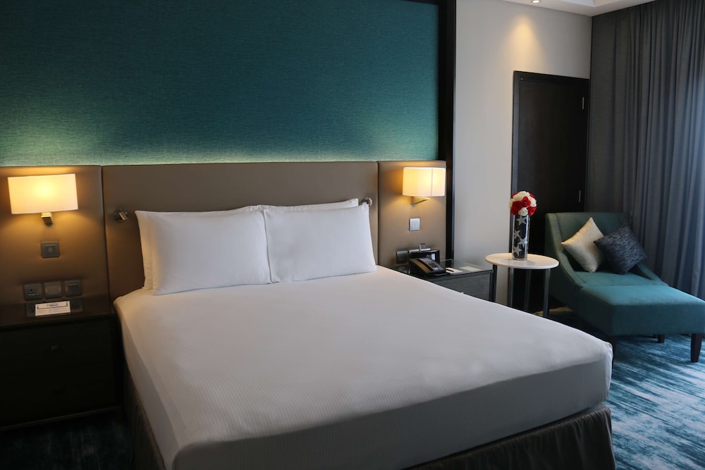 Suite, 1 Bedroom, Balcony including complimentary access to Cobra Water Slide photo 3
