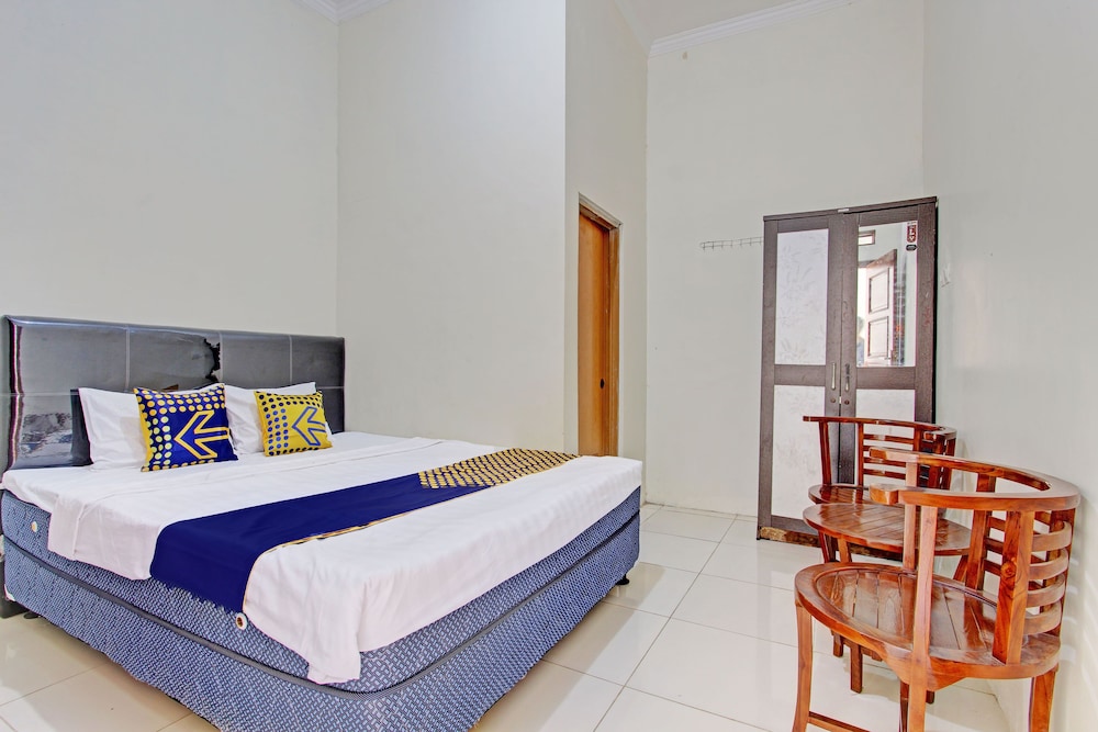 Basic Double Room