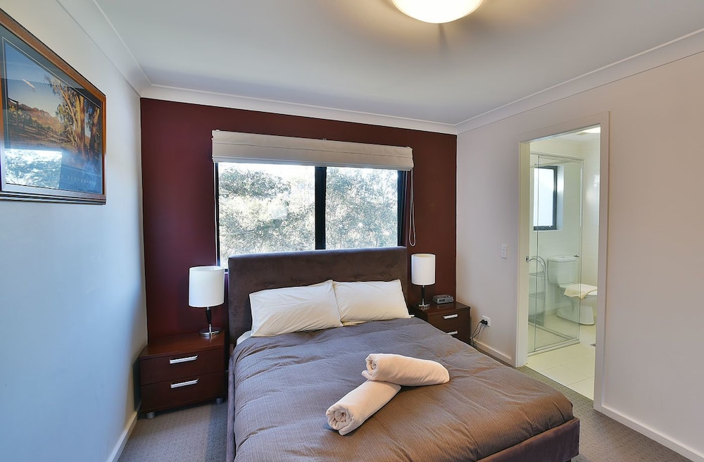 Family Apartment, 1 Bedroom, Mountain View, Mountainside photo 3