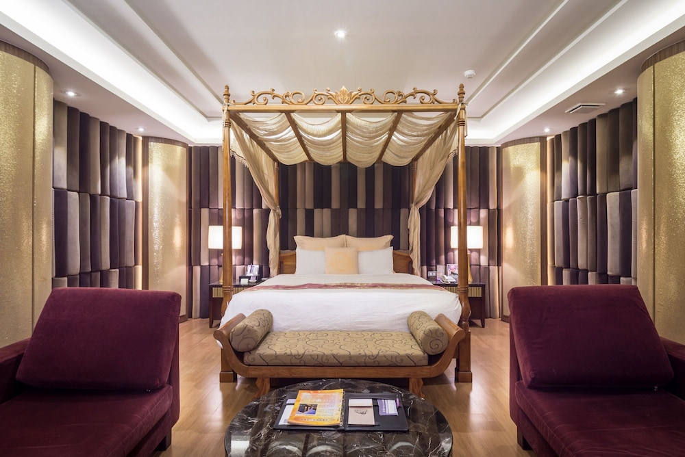 Superior Double Room (Check-in 18:00; Check-out before noon) photo 3