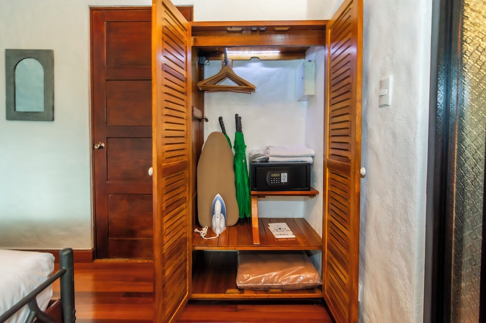 Junior Triple Room