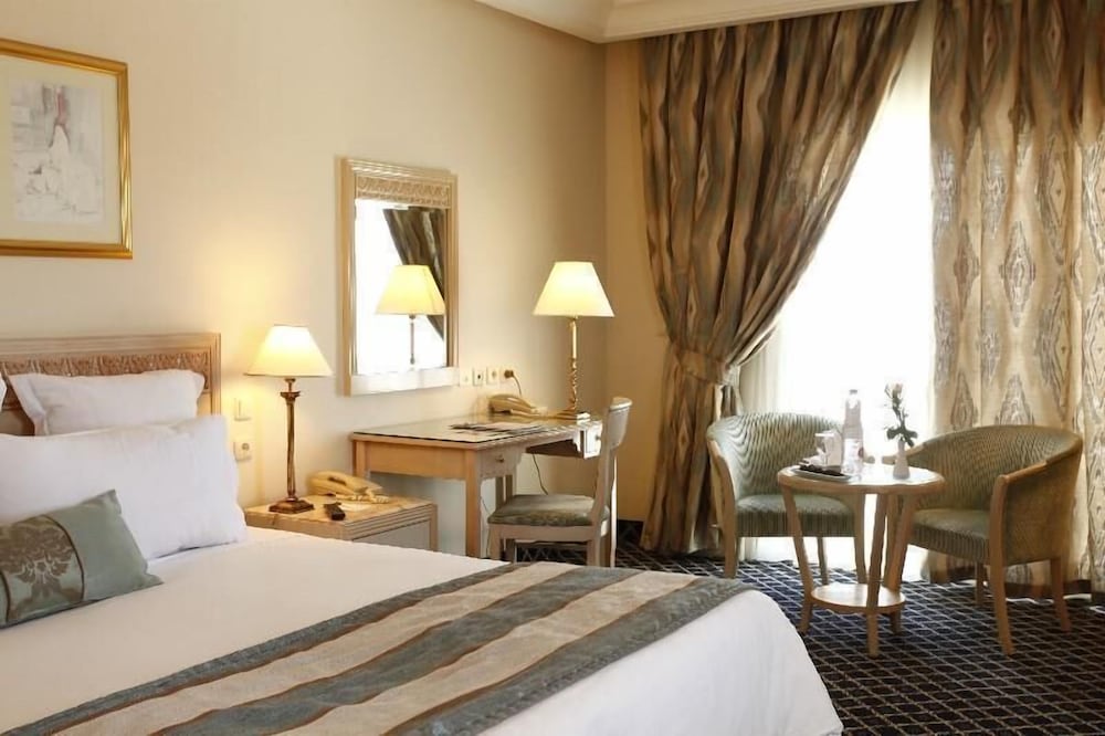 Deluxe Double Room - Photo 2