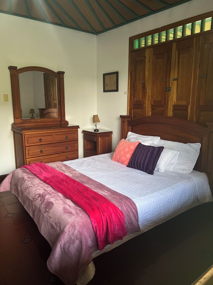 Comfort Room photo 3