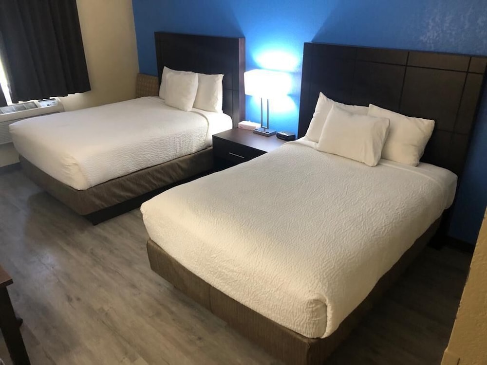Economy Double Room photo 2