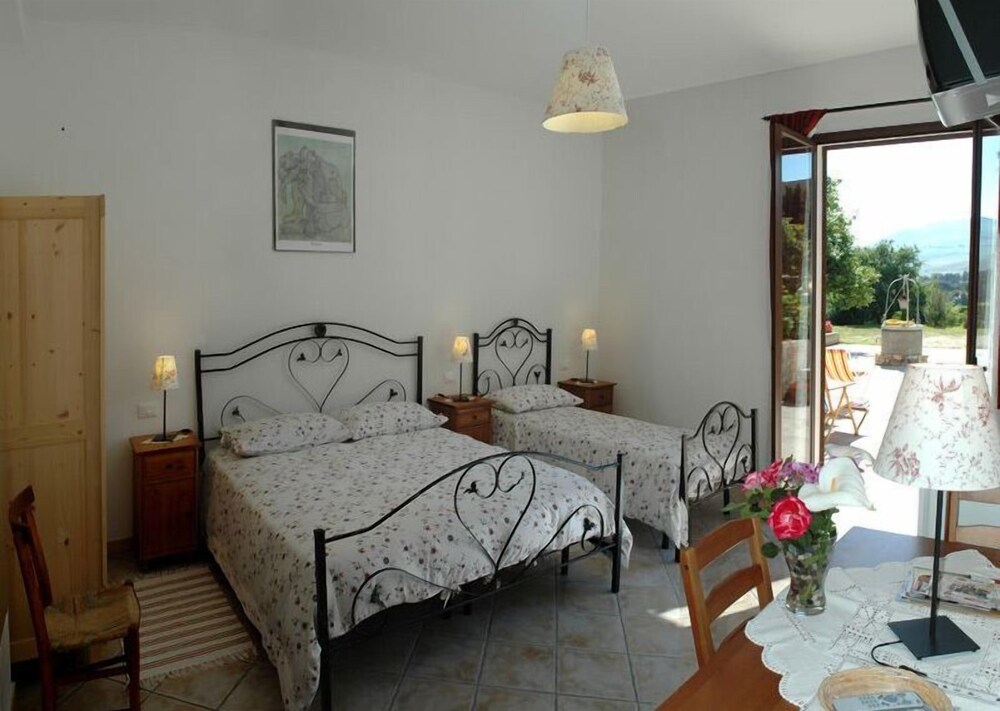 Panoramic Triple Room photo 1