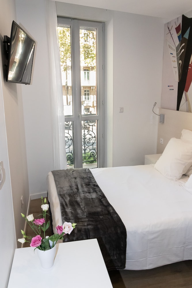 City Apartment, 1 Bedroom, City View photo 1