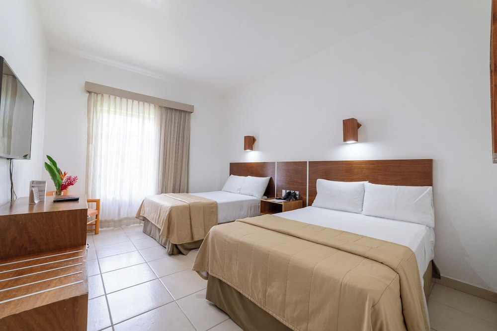 Standard Double Room - Photo 2