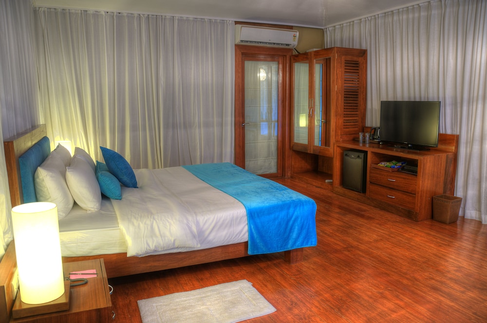 Oro Room