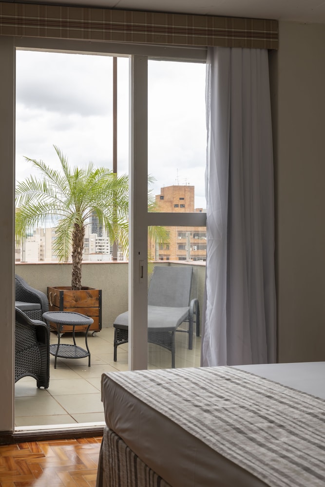Luxury Studio Suite - Photo 5